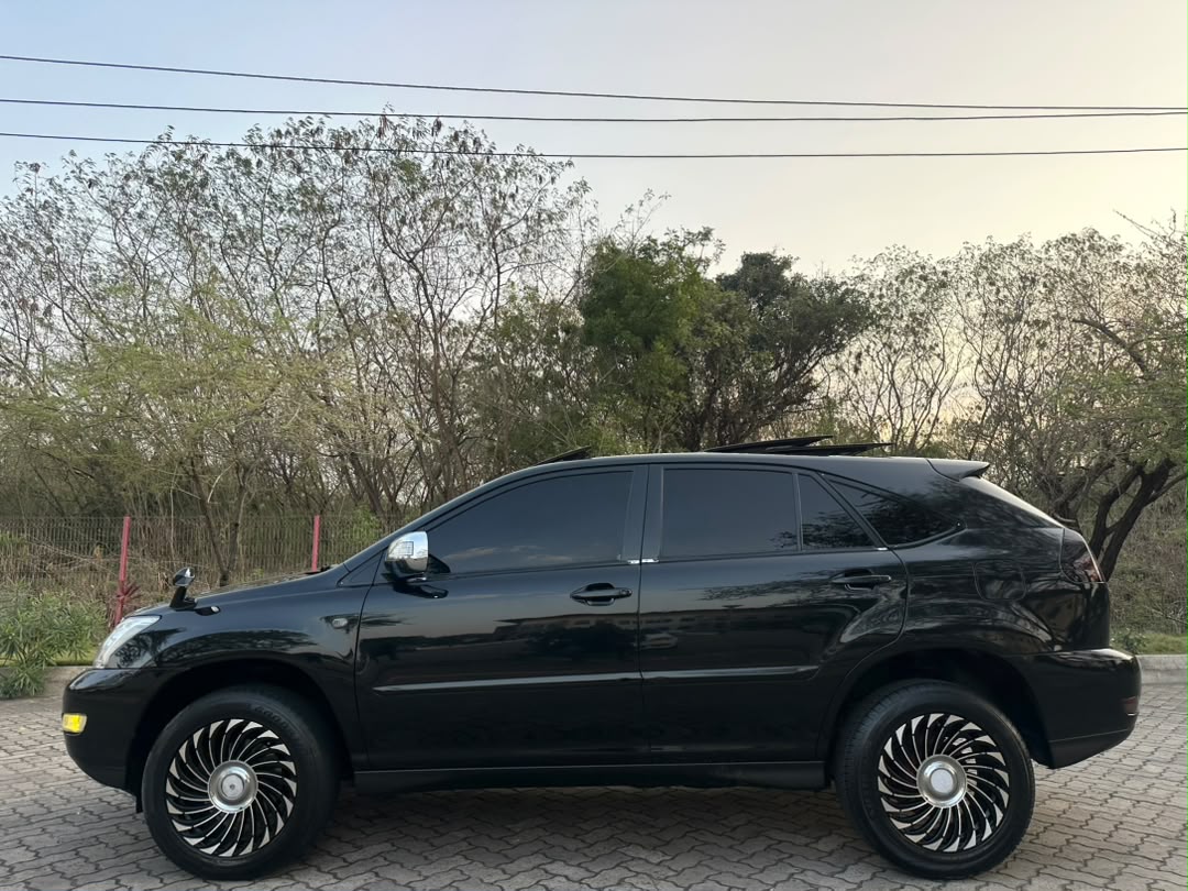 Toyota Harrier 240G thumbnail 7